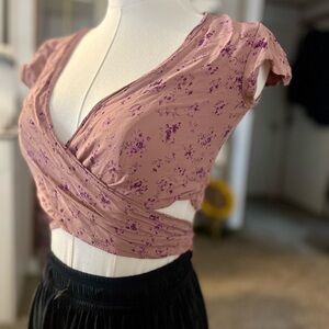 Flynn Skye Mauve and Violet Floral Crop Top